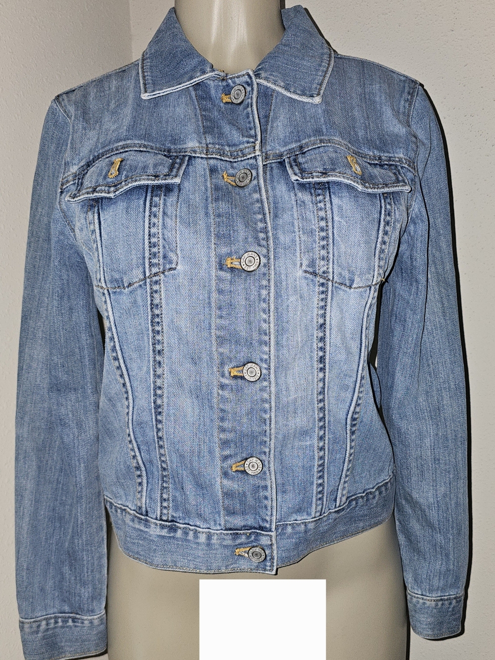 Gap Classic Light Blue Denim Jacket - Women's Jean Coat